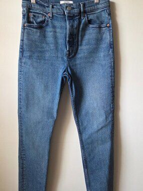 EUC GRLFRND KAROLINA SLIM JEANS SIZE 29